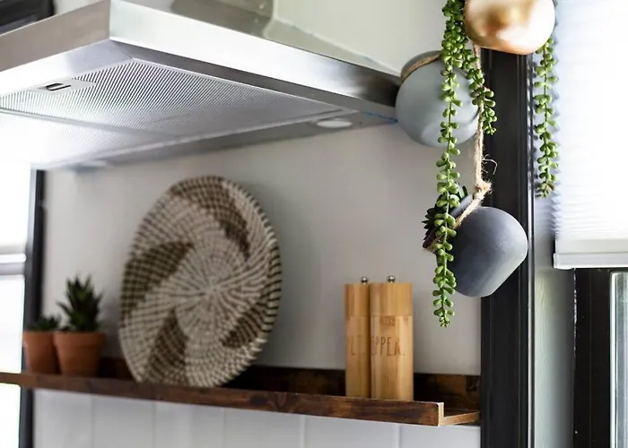 New - Modern Rustic Retreat Ardmore Winston-Salem
